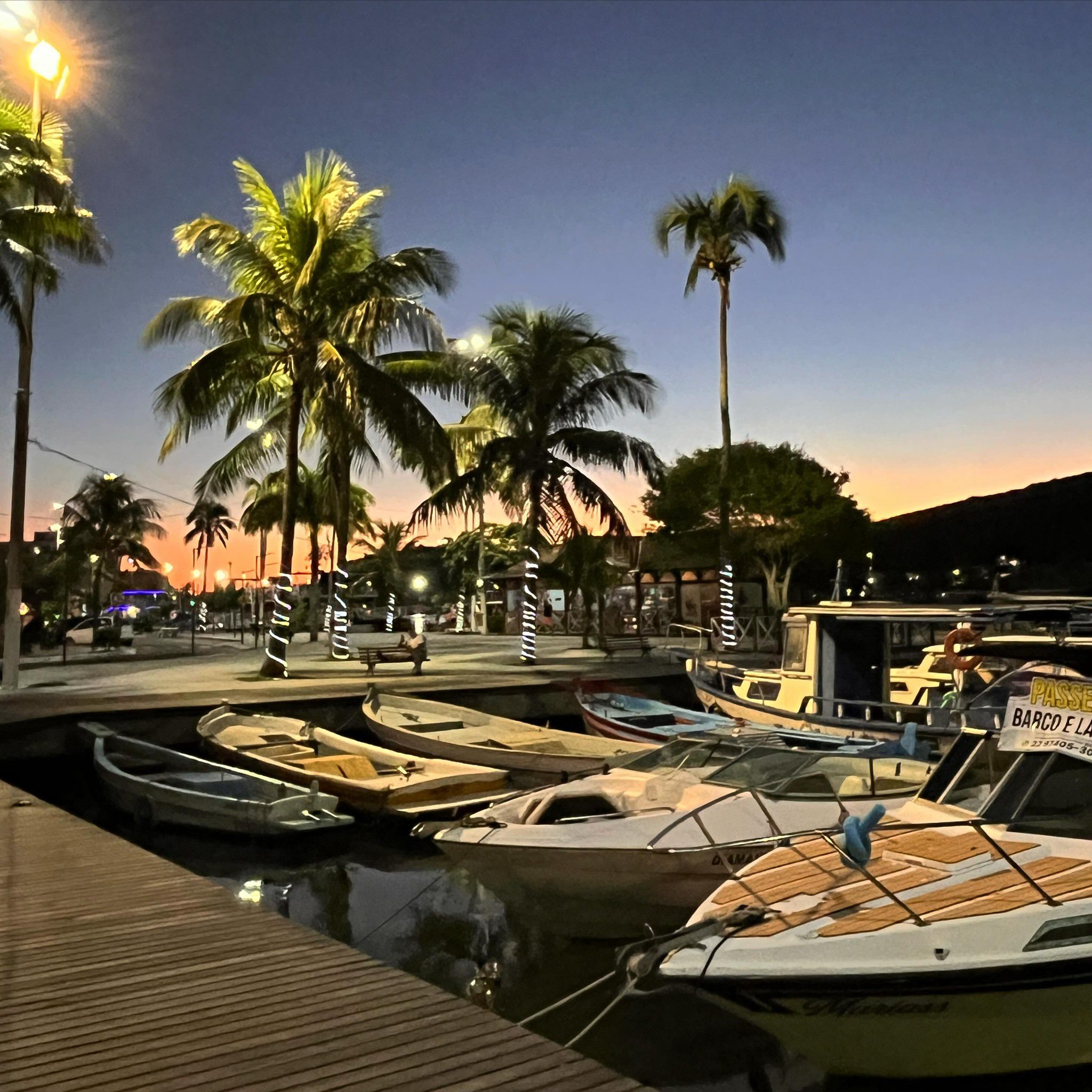 Restaurante-Picolino-Boulevard-Canal-Cabo-Frio-RJ