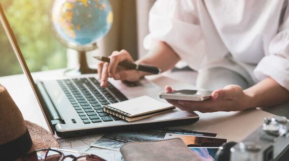 Como viajar gastando pouco: Guia completo para economizar em qualquer destino