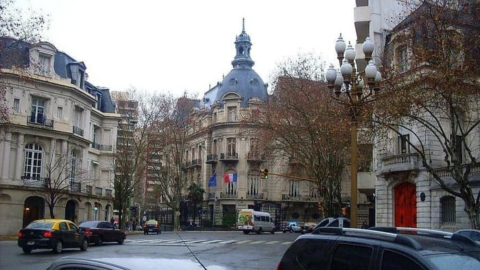 Descubra o que fazer em Buenos Aires com roteiro de 7 dias, custos atualizados, melhores bairros para se hospedar